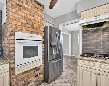6038 Cartagena Street - Photo Thumbnail 18