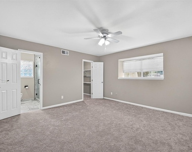 6038 Cartagena Street - Photo Thumbnail 37
