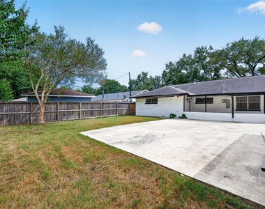 6038 Cartagena Street - Photo Thumbnail 47