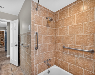 6038 Cartagena Street - Photo Thumbnail 26