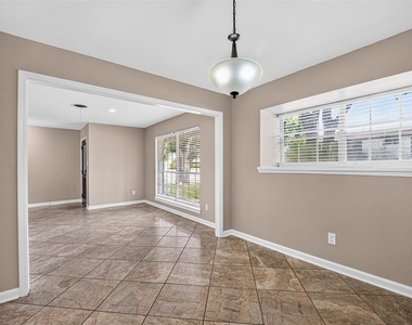 6038 Cartagena Street - Photo Thumbnail 8