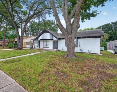 6038 Cartagena Street - Photo Thumbnail 2