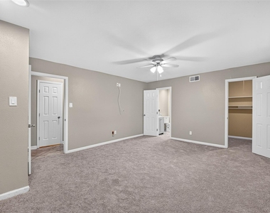 6038 Cartagena Street - Photo Thumbnail 38