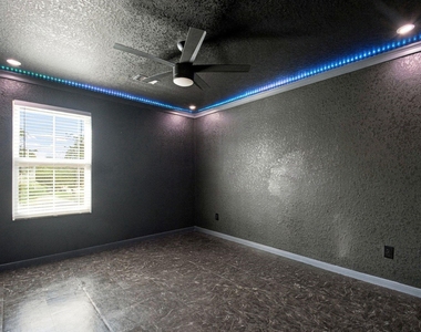 11007 Bauer Elm Street - Photo Thumbnail 40