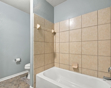 11007 Bauer Elm Street - Photo Thumbnail 37