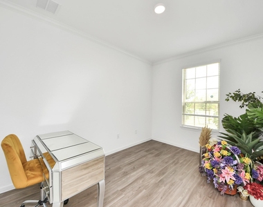 1312 Ventura Creek Drive - Photo Thumbnail 31