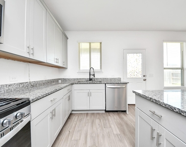 1312 Ventura Creek Drive - Photo Thumbnail 2