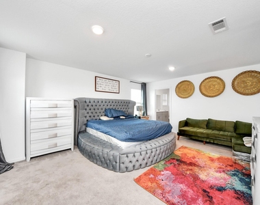 1312 Ventura Creek Drive - Photo Thumbnail 19