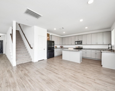 1312 Ventura Creek Drive - Photo Thumbnail 27