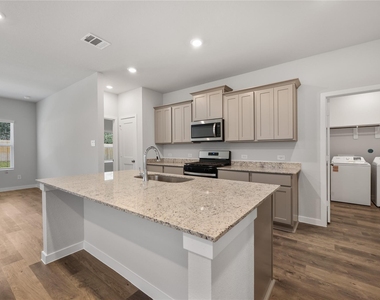 16335 Airborne Arch Lane - Photo Thumbnail 6