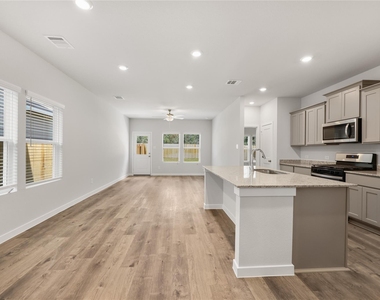 16335 Airborne Arch Lane - Photo Thumbnail 12