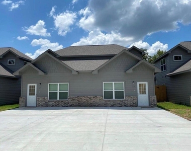 23090 E Wildwood Road - Photo Thumbnail 13