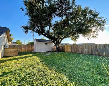 6619 Pleasant Stream Drive - Photo Thumbnail 26