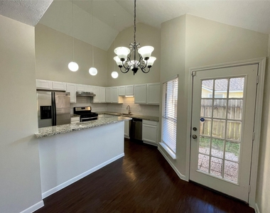 6619 Pleasant Stream Drive - Photo Thumbnail 7