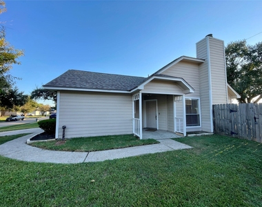 6619 Pleasant Stream Drive - Photo Thumbnail 2