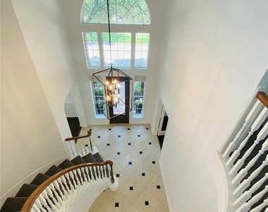 5510 Cherry Creek Bend Court - Photo Thumbnail 13