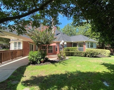 5510 Cherry Creek Bend Court - Photo Thumbnail 21