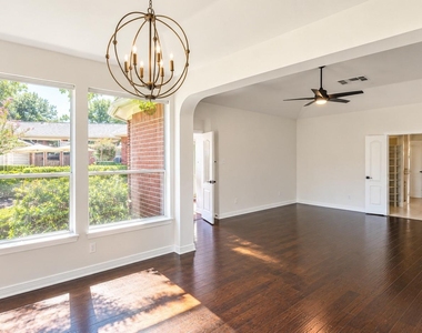 5510 Cherry Creek Bend Court - Photo Thumbnail 11
