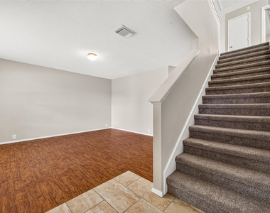 3203 Becker Glen Street - Photo Thumbnail 2