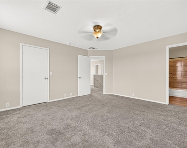 3203 Becker Glen Street - Photo Thumbnail 11