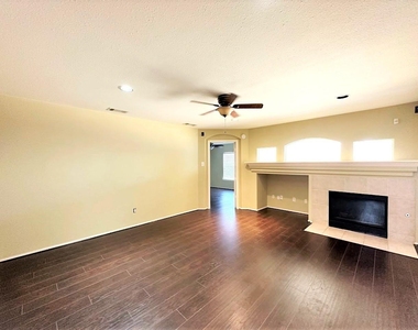 14735 Arbor Trace Court - Photo Thumbnail 5