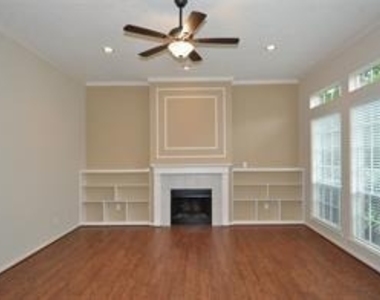 3129 Cedar Knolls Drive - Photo Thumbnail 10