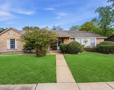 19414 Lazy Valley Drive - Photo Thumbnail 2