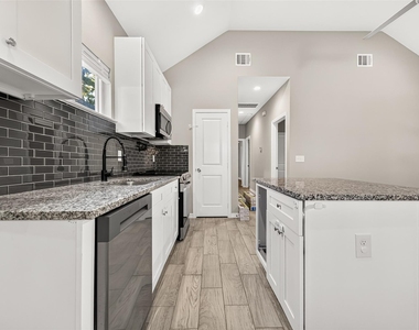 16853 Glenheath - Photo Thumbnail 16