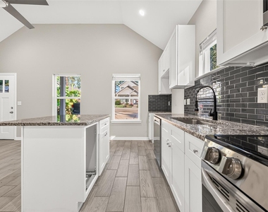 16853 Glenheath - Photo Thumbnail 20