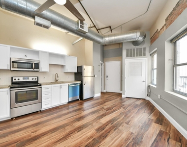 705 Main Street - Photo Thumbnail 11