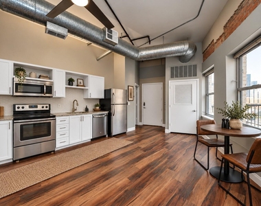 705 Main Street - Photo Thumbnail 12