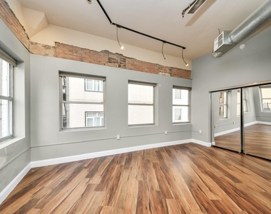 705 Main Street - Photo Thumbnail 13