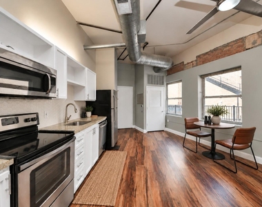 705 Main Street - Photo Thumbnail 10