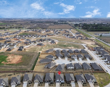 2916 Cordova Hill Drive - Photo Thumbnail 40