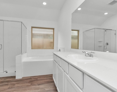 2916 Cordova Hill Drive - Photo Thumbnail 36