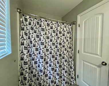 1511 N Avenue N - Photo Thumbnail 20