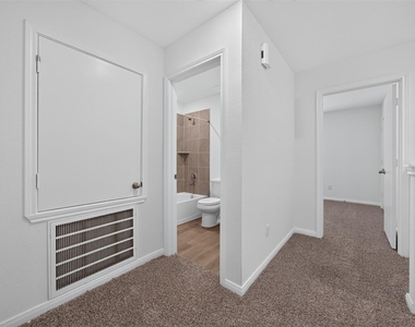 13054 Turret Bend Way - Photo Thumbnail 18