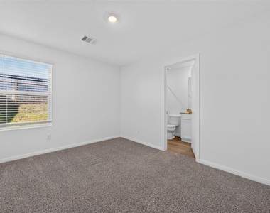 13054 Turret Bend Way - Photo Thumbnail 19