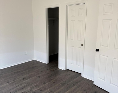 16459 Noble Meadow Lane - Photo Thumbnail 17