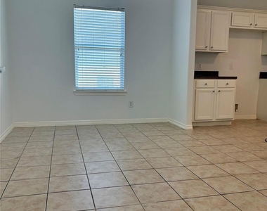 21310 Berry Ridge Lane - Photo Thumbnail 3