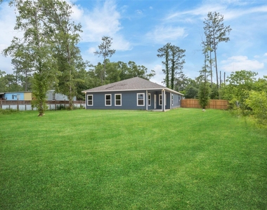 14390 Half Circle Street - Photo Thumbnail 5
