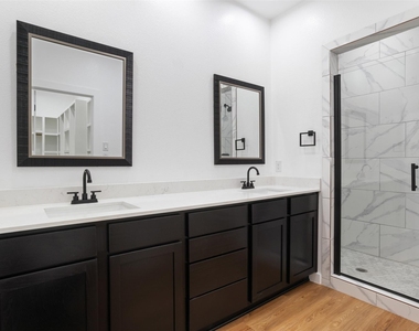 14390 Half Circle Street - Photo Thumbnail 14