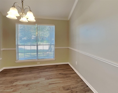 14518 Enola Drive - Photo Thumbnail 7