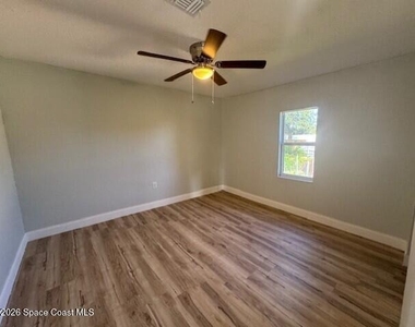 2343 Grant Street - Photo Thumbnail 19