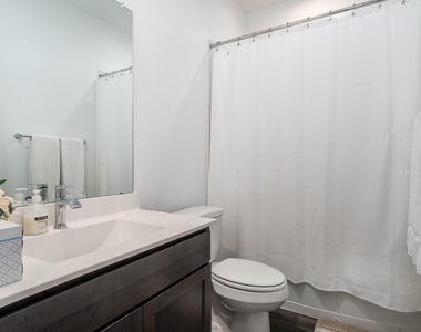 1565 Oakdale Crest Rd - Photo Thumbnail 26