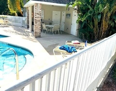 356 Kilmarnock Place - Photo Thumbnail 2