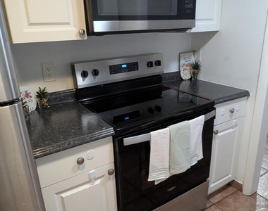 120 San Paulo Circle - Photo Thumbnail 6