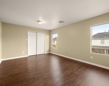 1119 Mossy Branch Street - Photo Thumbnail 23