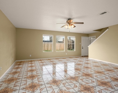 1119 Mossy Branch Street - Photo Thumbnail 3