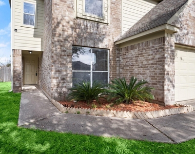 1119 Mossy Branch Street - Photo Thumbnail 2